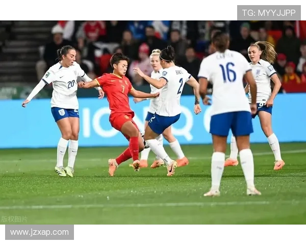 CCTV5高清全程直播世界杯赛事精彩瞬间尽览绿茵激情盛宴