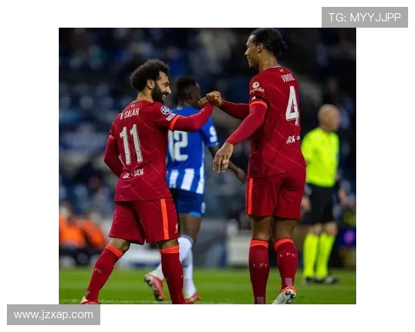 复仇之战即将打响利物浦足总杯对阵狼队海报曝光范戴克领衔出战